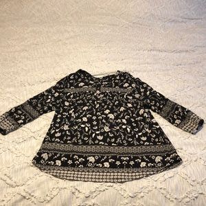 Black & white mixed print Lucky Brand top. Lightweight for Sprint. 3/4 sleeves.